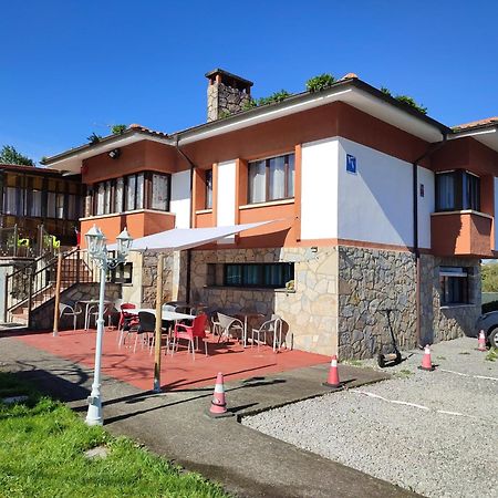 فيلا Family House خيخون المظهر الخارجي الصورة