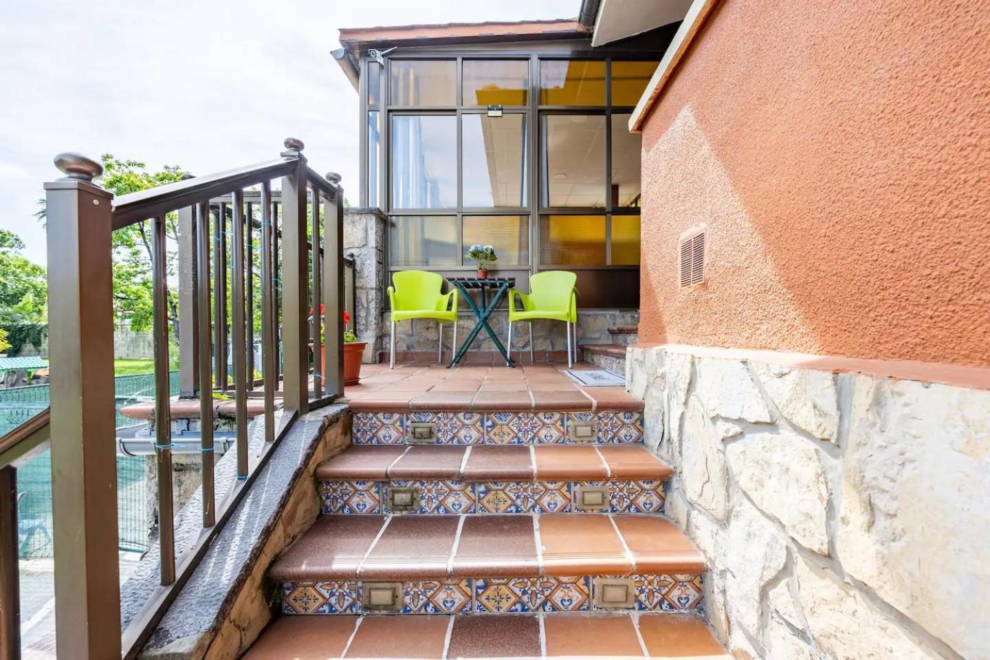 فيلا Family House خيخون المظهر الخارجي الصورة