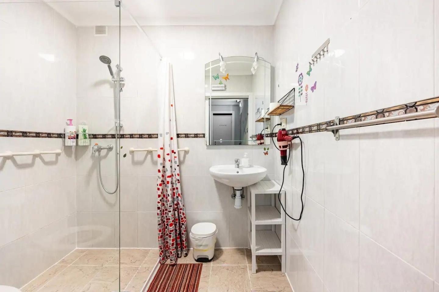 فيلا Family House خيخون المظهر الخارجي الصورة